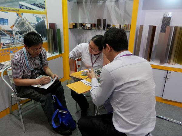 4008云顶集团(国际)股份有限公司