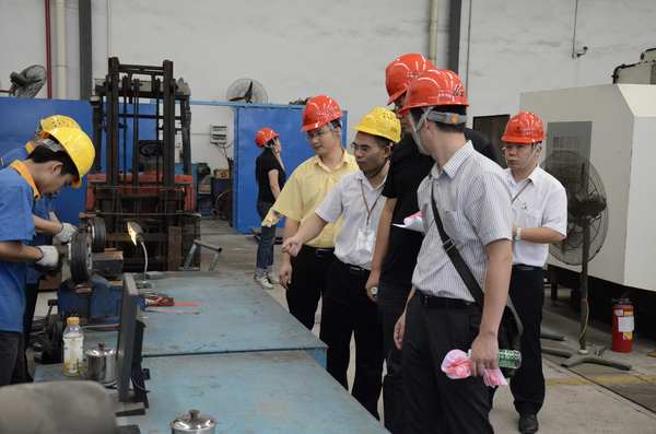 4008云顶集团(国际)股份有限公司