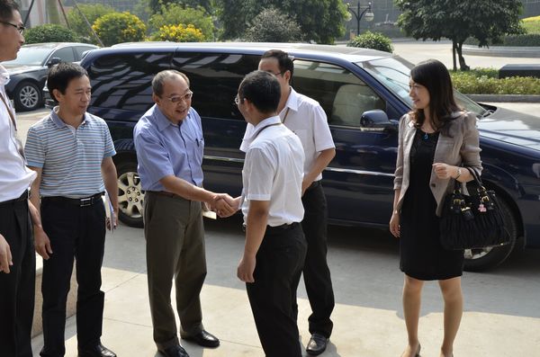 4008云顶集团(国际)股份有限公司