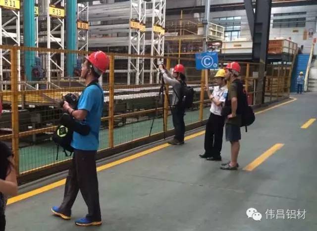 4008云顶集团(国际)股份有限公司