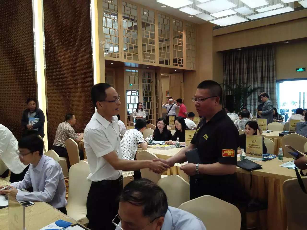 吉林省各大高校、南海区行政企事业单元辅导光临我司参观调查