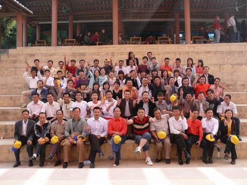 我公司组织部门员工河源万绿湖一天游