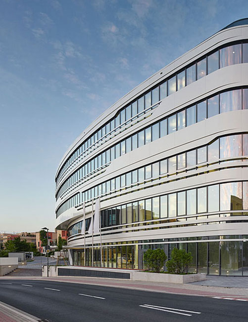 4008云顶集团(国际)股份有限公司