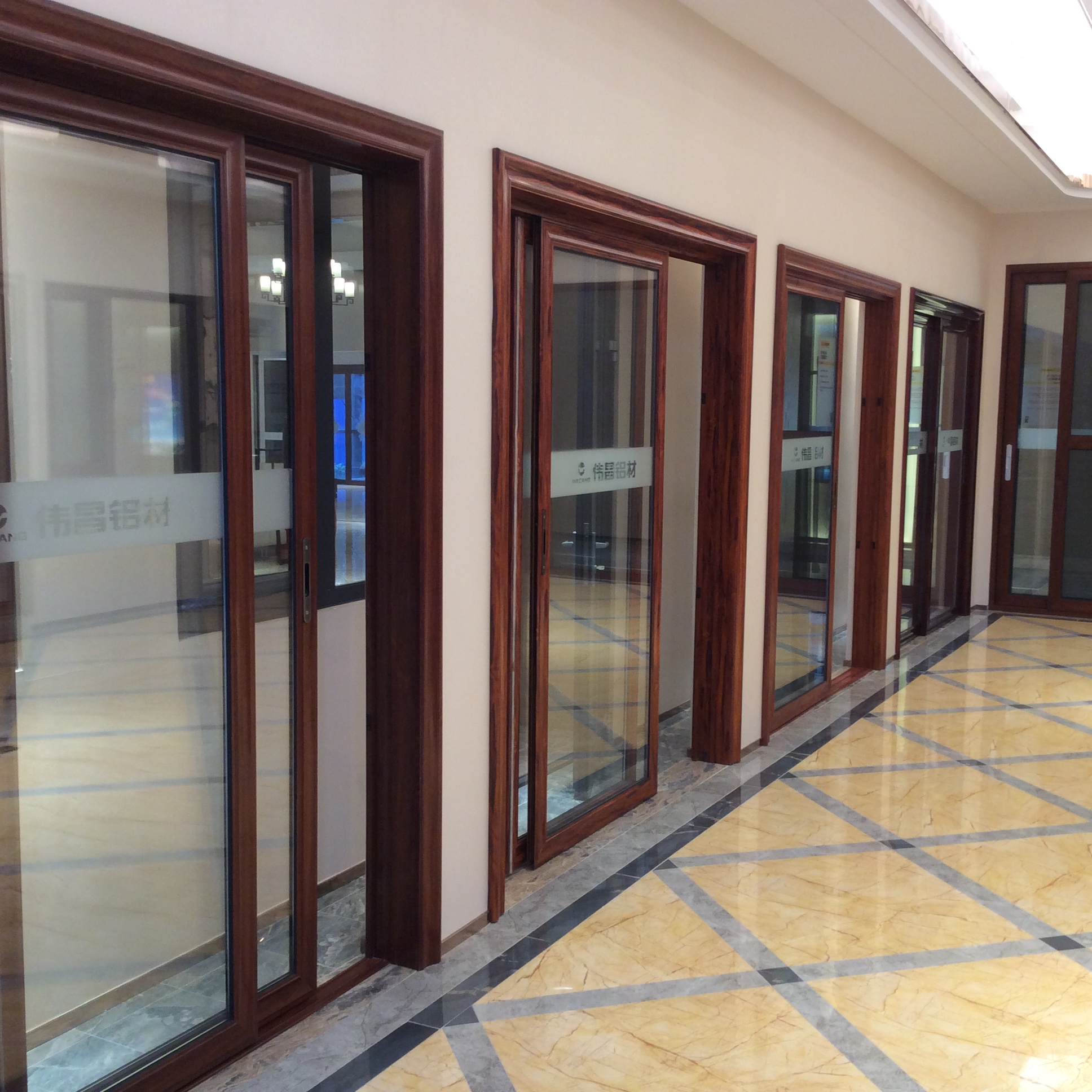 4008云顶集团(国际)股份有限公司