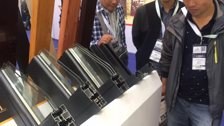 4008云顶集团(国际)股份有限公司