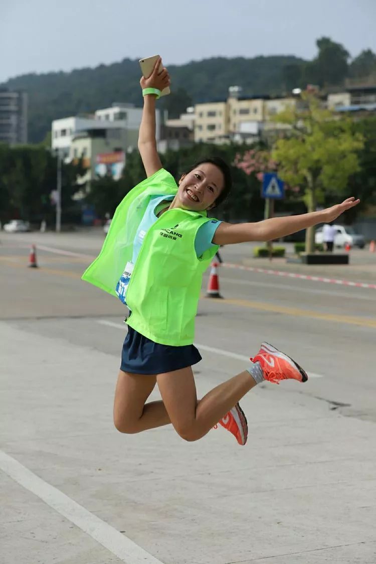 4008云顶集团(国际)股份有限公司