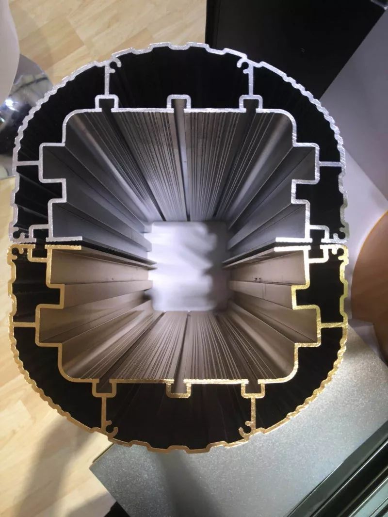 4008云顶集团(国际)股份有限公司